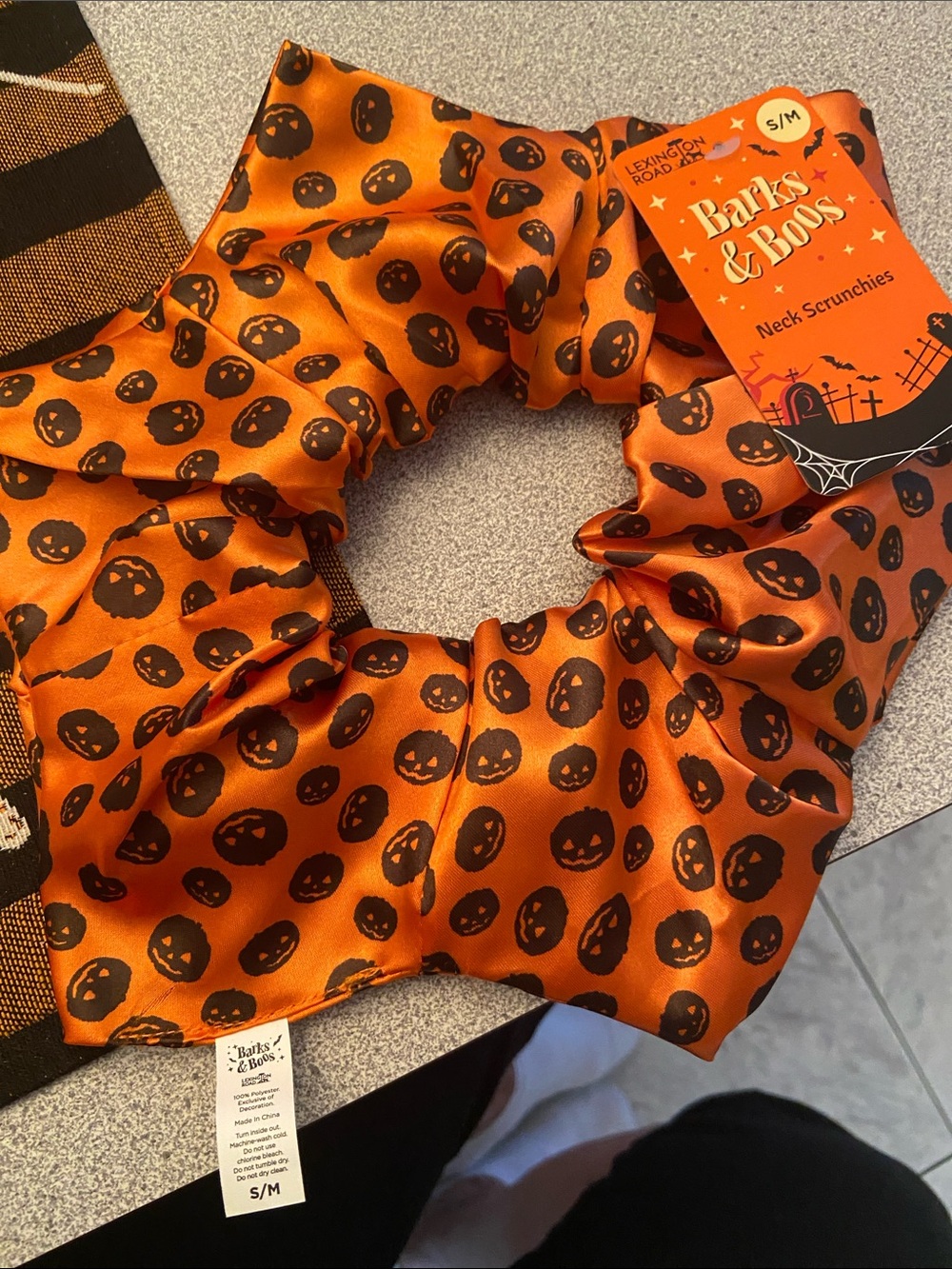 Orange Pumpkin petNeck Scrunchie